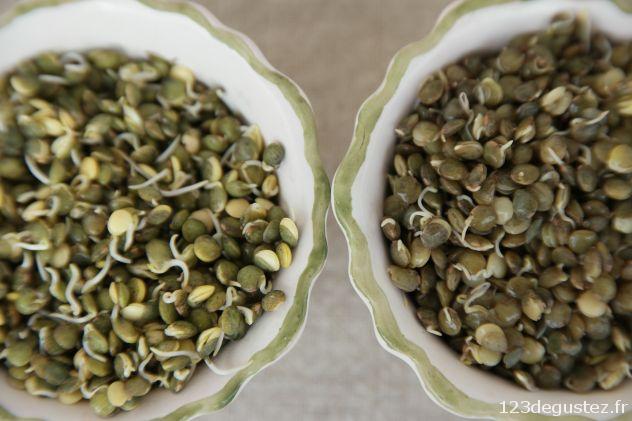 à gauche, avant cuisson à droite, après 12 min de cuisson