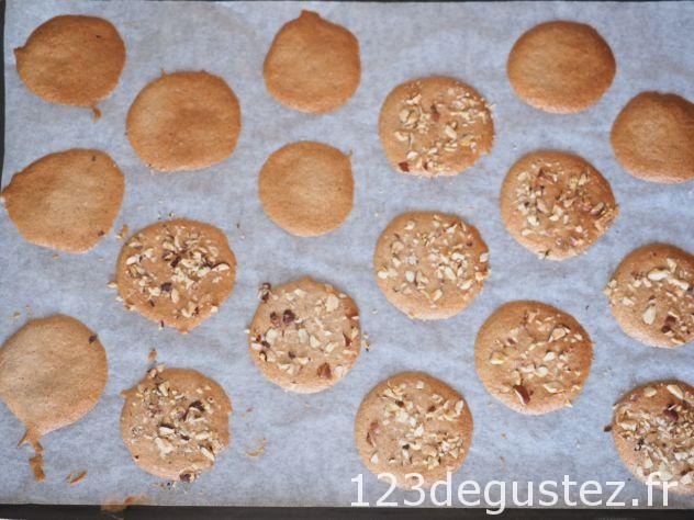 Tuiles aux noisettes