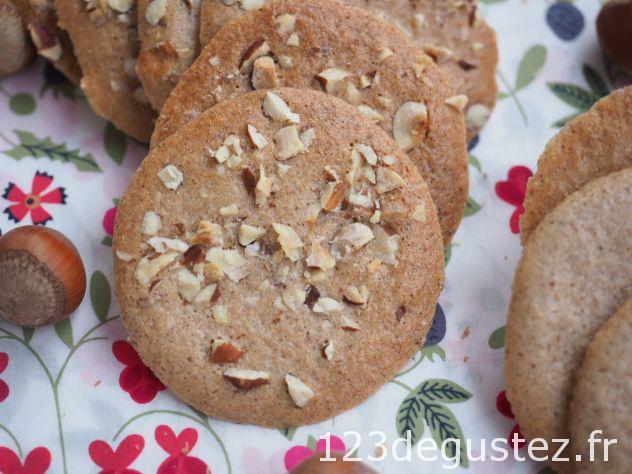 Tuiles aux noisettes