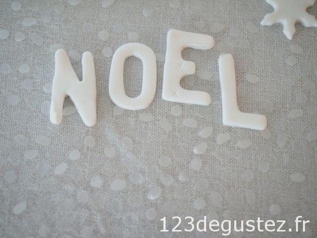 décor Noël facile en pâte à sucre