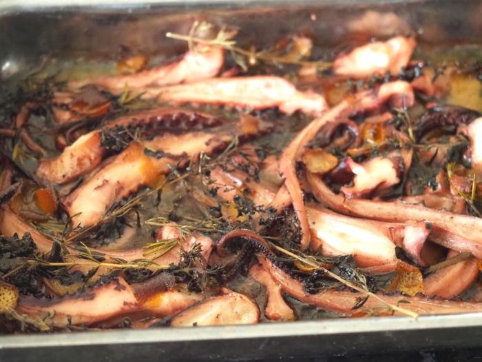 poulpe confit à l'huile d'olive