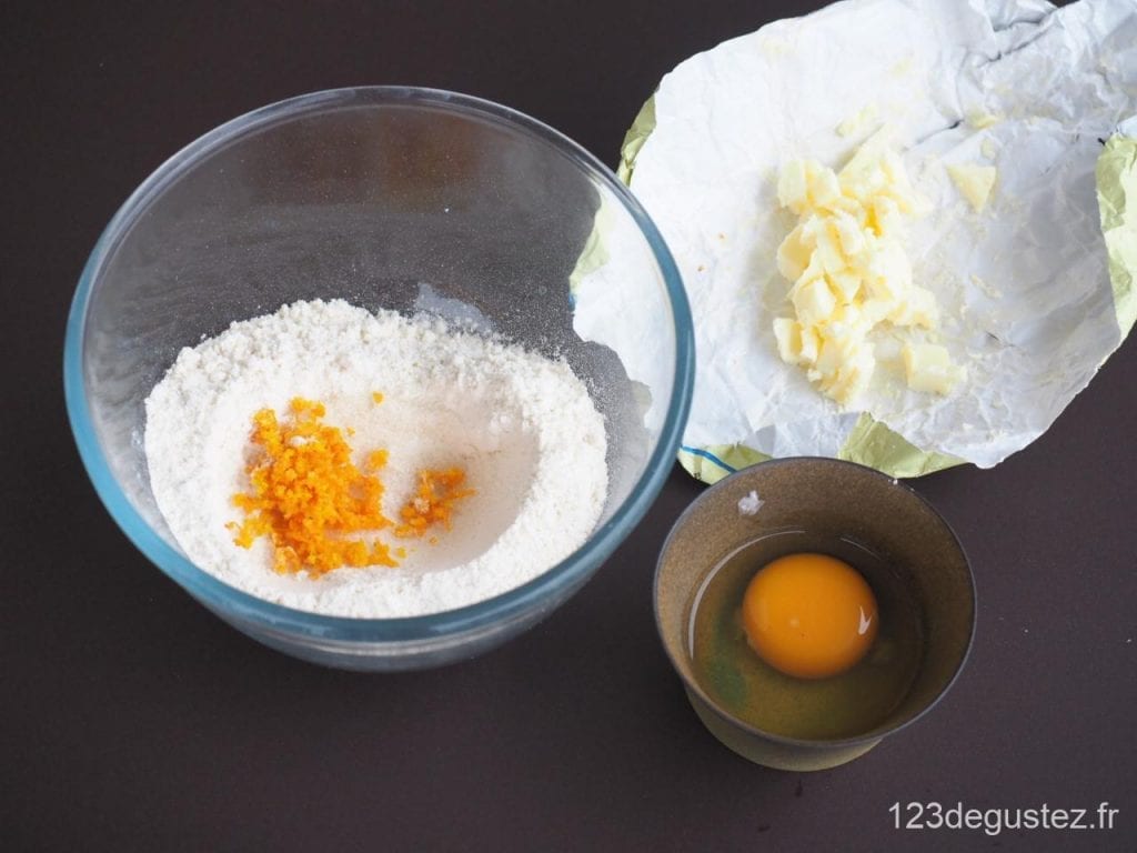 bugnes lyonnaises croustillantes