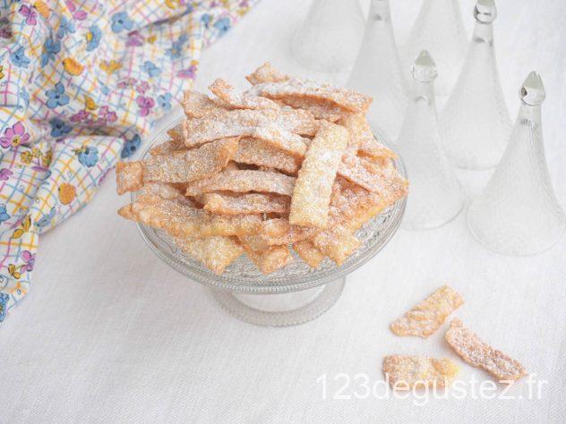 bugnes lyonnaises croustillantes