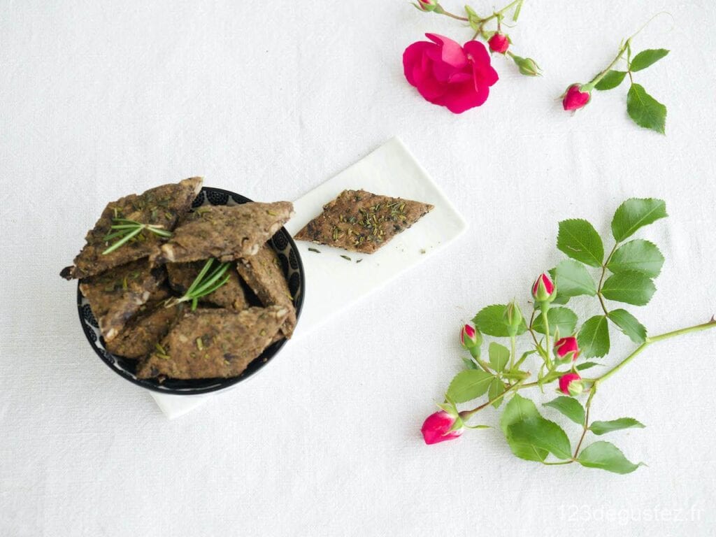 crackers au sarrasin et olives